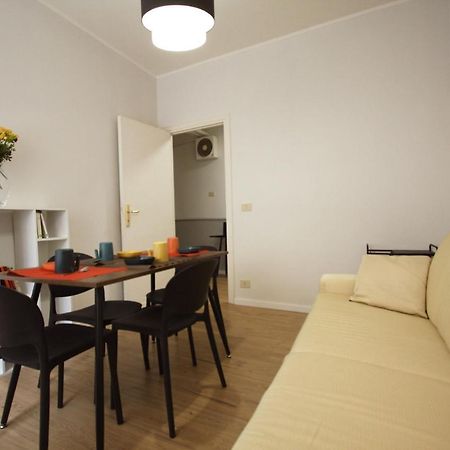 Appartement Vascello Holiday House à Rome Extérieur photo