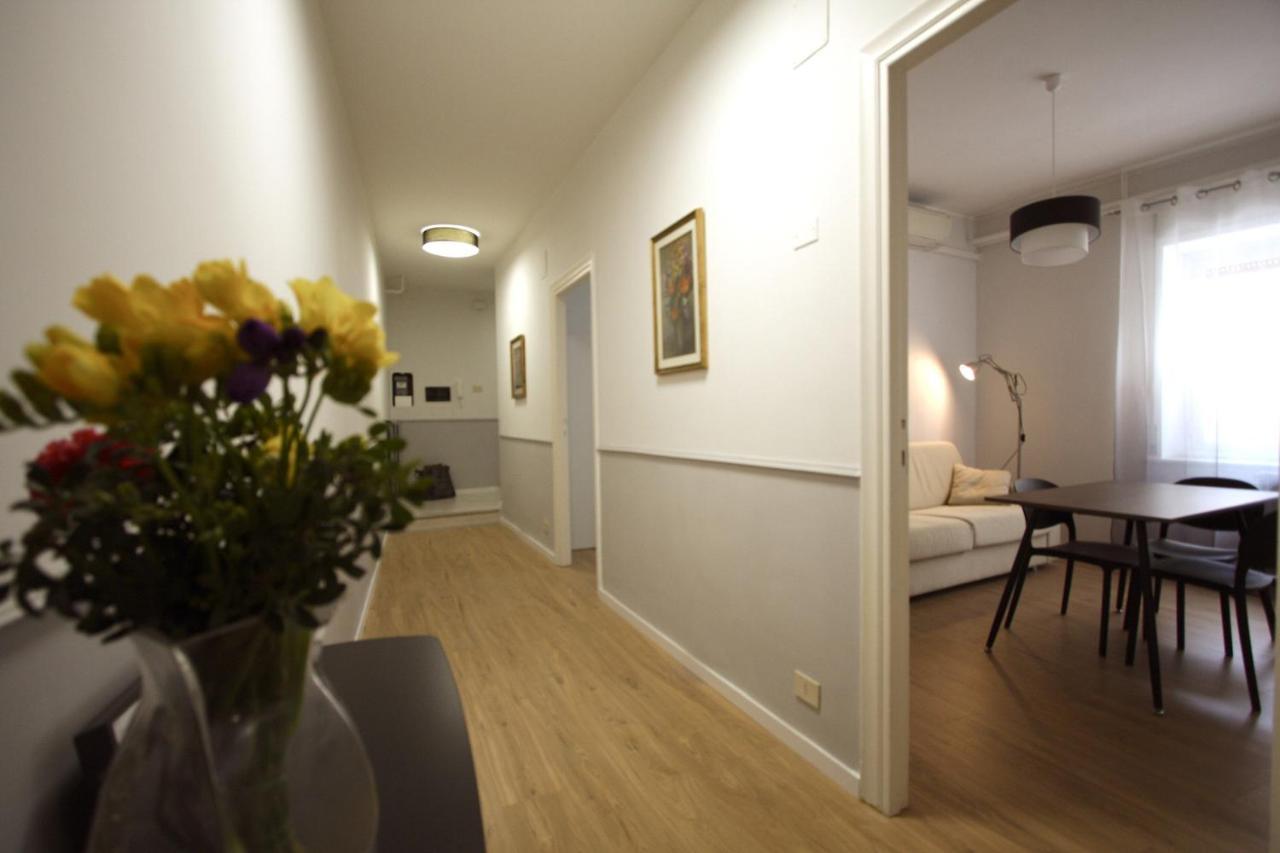 Appartement Vascello Holiday House à Rome Extérieur photo