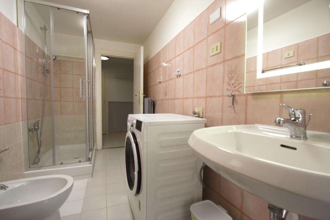 Appartement Vascello Holiday House à Rome Extérieur photo