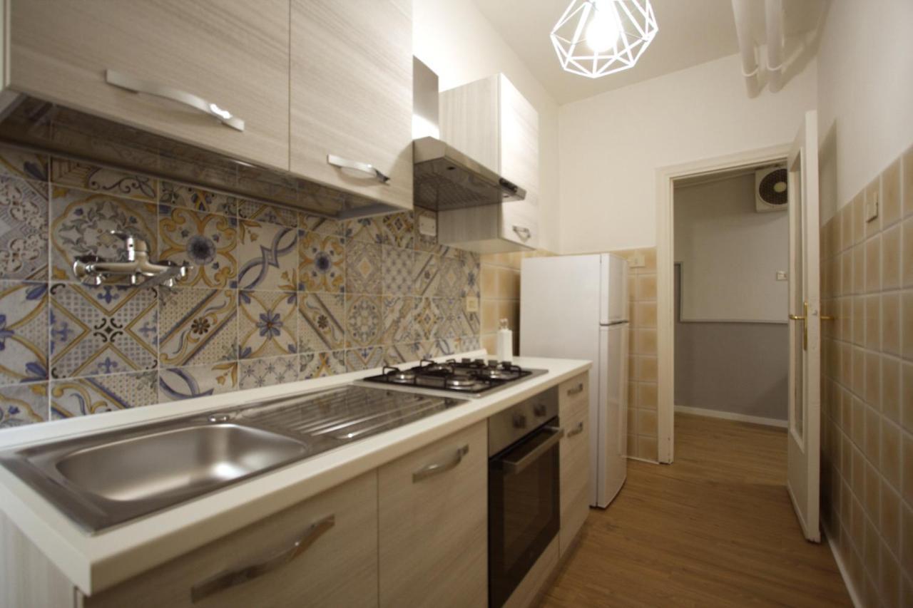 Appartement Vascello Holiday House à Rome Extérieur photo