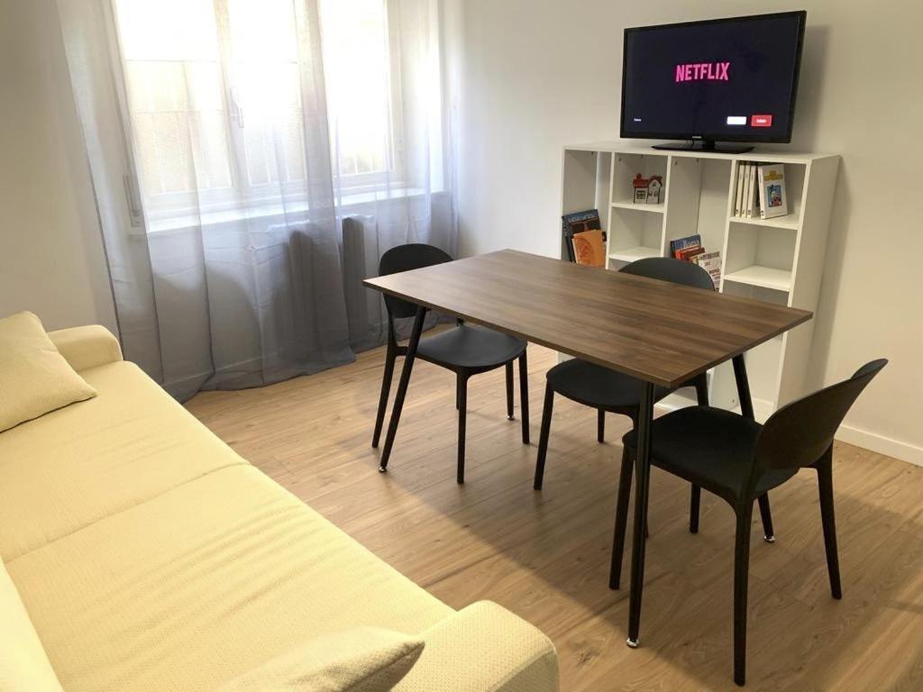 Appartement Vascello Holiday House à Rome Extérieur photo